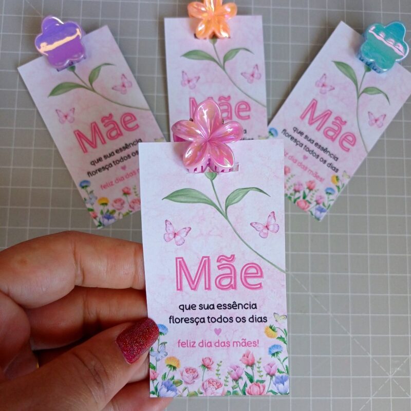 cartão porta mini presilha dia das mães( arquivo digital)